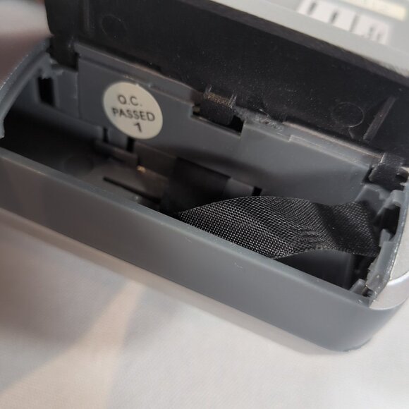 Nexxtech AM/FM Radio Cassette Player 14904949 Portable Headphones Silver TESTED - Picture 12 of 16